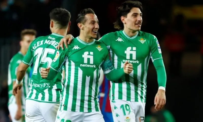 Vai trò và tầm quan trọng cho bất cứ Ai là số 5 ở Real Betis?