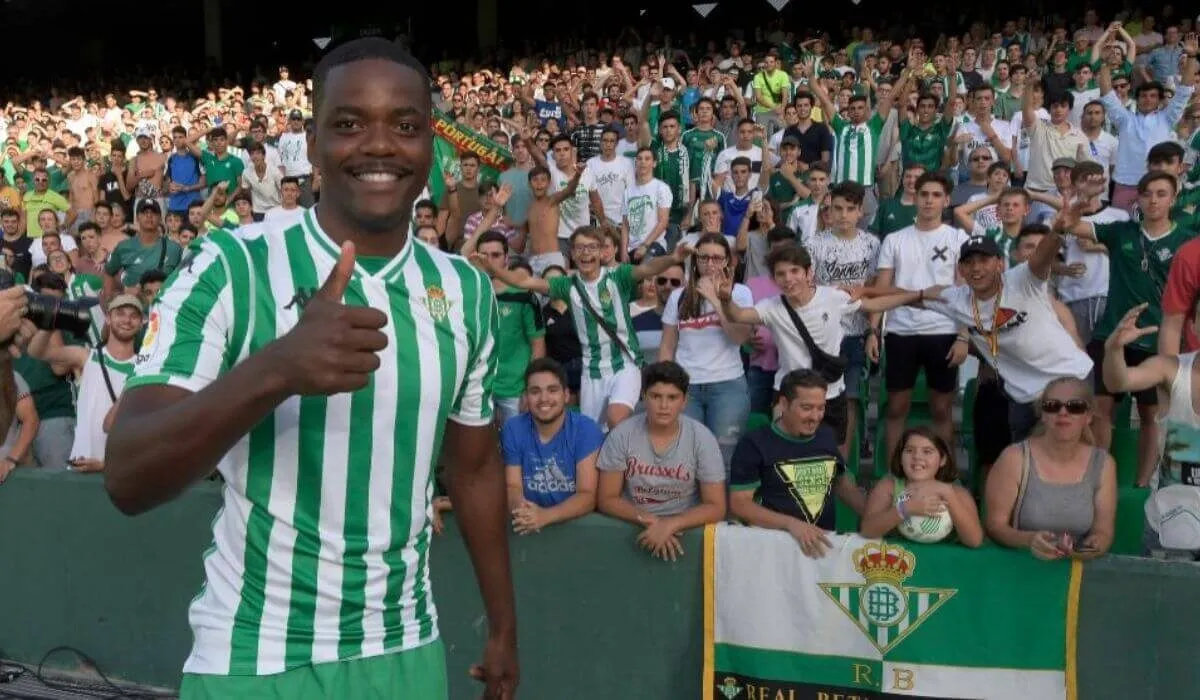 fan-real-betis-duoc-goi-la-gi-0