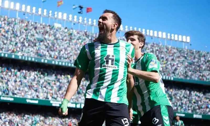 Real Betis có phải là CLB hoàng gia? Giới thiệu về Real Betis